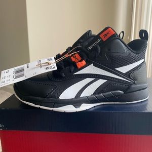 Reebok More Buckets basketball shoes